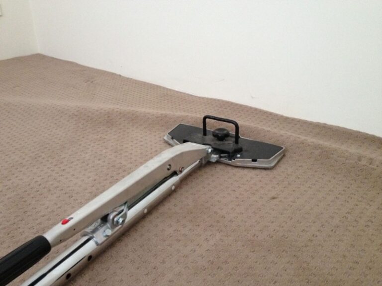 1383915244 1383915244