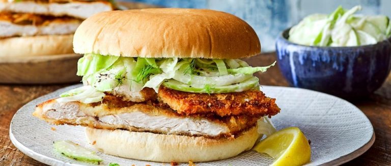 OLI 1020 Everyday ChickenSchnitzelBurgersWithButtermilkAppleFennelSlaw 06115 preview 3227a15 768x326