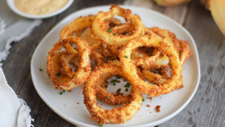 air fryer onion rings 4771524 12 7434d703a21b47d28ebc88bca3c55498 768x432